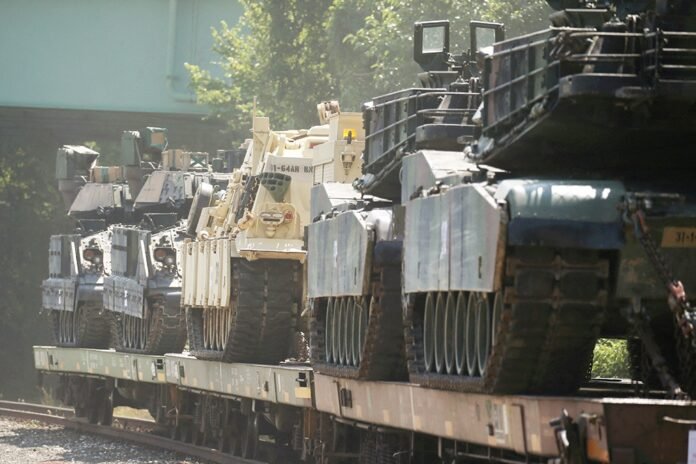 Американские танки M1 Abrams / REUTERS