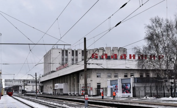 Leading architects and artists are trying to protect the Vladimir railway station from reconstruction, which will completely change its appearance KXan 36 Daily News

