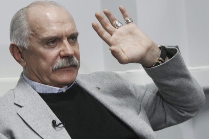 Mash: Nikita Mikhalkov diagnosed with respiratory failure KXan 36 Daily News


