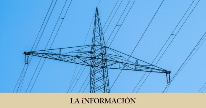 The CNMC forecasts that the electricity sector will enter 6% more from sales in 2023

