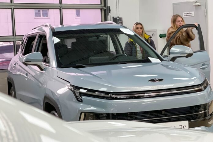 Sales of Moskvich 3 cars started in 23 cities of Russia - Rossiyskaya Gazeta


