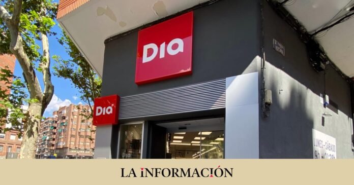 The CNMC gives the green light to the sale of up to 235 DIA supermarkets to Alcampo

