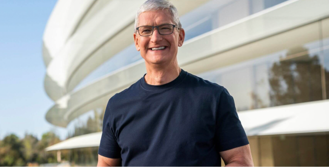 Apple refused to issue an Apple Card to Tim Cook