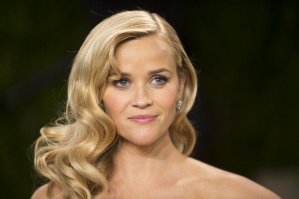 Reese Witherspoon opened up about the director's attempt to strip her naked for filming on 19 KXan 36 Daily News


