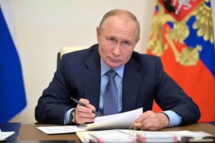 Vladimir Putin congratulated the researchers on their professional vacation KXan 36 Daily News

