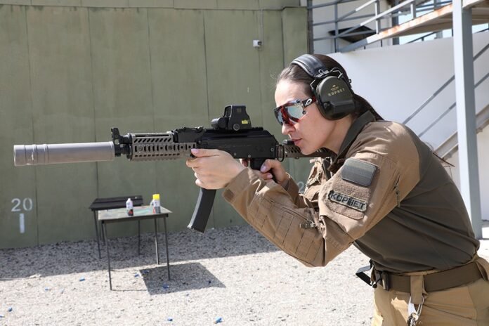 The first female instructor in the Caucasus spoke about working with KXan weapons 36 Daily News

