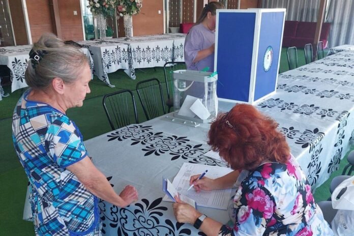 В шести муниципалитетах Хабаровского края прошло досрочное голосование