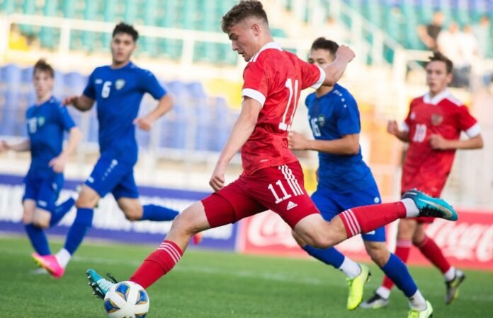 The Russian youth team drew with Uzbekistan in a friendly match 

