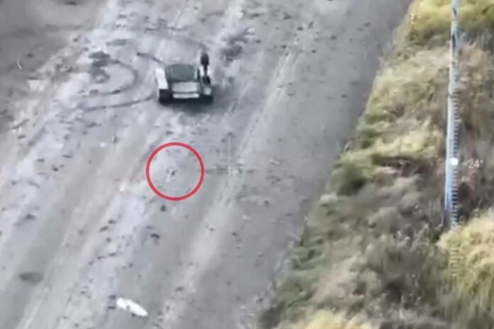 Images appeared of the collision between a drone of the Armed Forces of Ukraine and a Russian tracked robot - Rossiyskaya Gazeta

