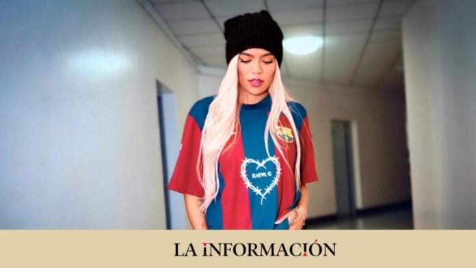 Why does Barcelona wear the logo of singer Karol G on its shirt for the match against Real Madrid?

