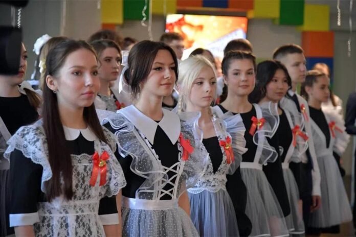 Successful Omsk graduates will receive special scholarships - Rossiyskaya Gazeta


