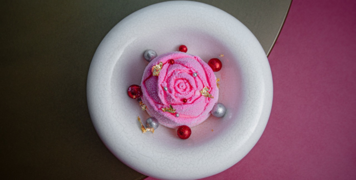 Lingerie brand Le Journal Intime and restaurant Jacqueline have launched a joint dessert

